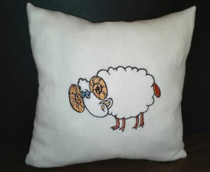 Stunning Farm Animal Cushions: Beautiful and Fabulous - High Demand - Image 4