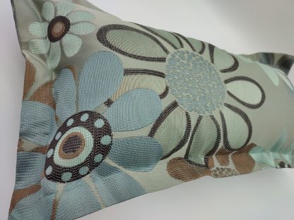 Blossoming Beauty: Flower Print Cushion