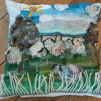 Discover the Beauty of Free Motion Embroidery with my Amazing Woolly Sheep Cushion Cover