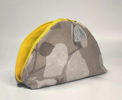 Stunning Handmade Makeup Bags: Enhance Your Beauty with Exquisite Craftsmanship - Image 19