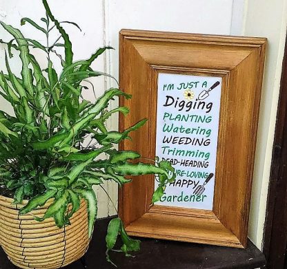 Embroidery picture garden