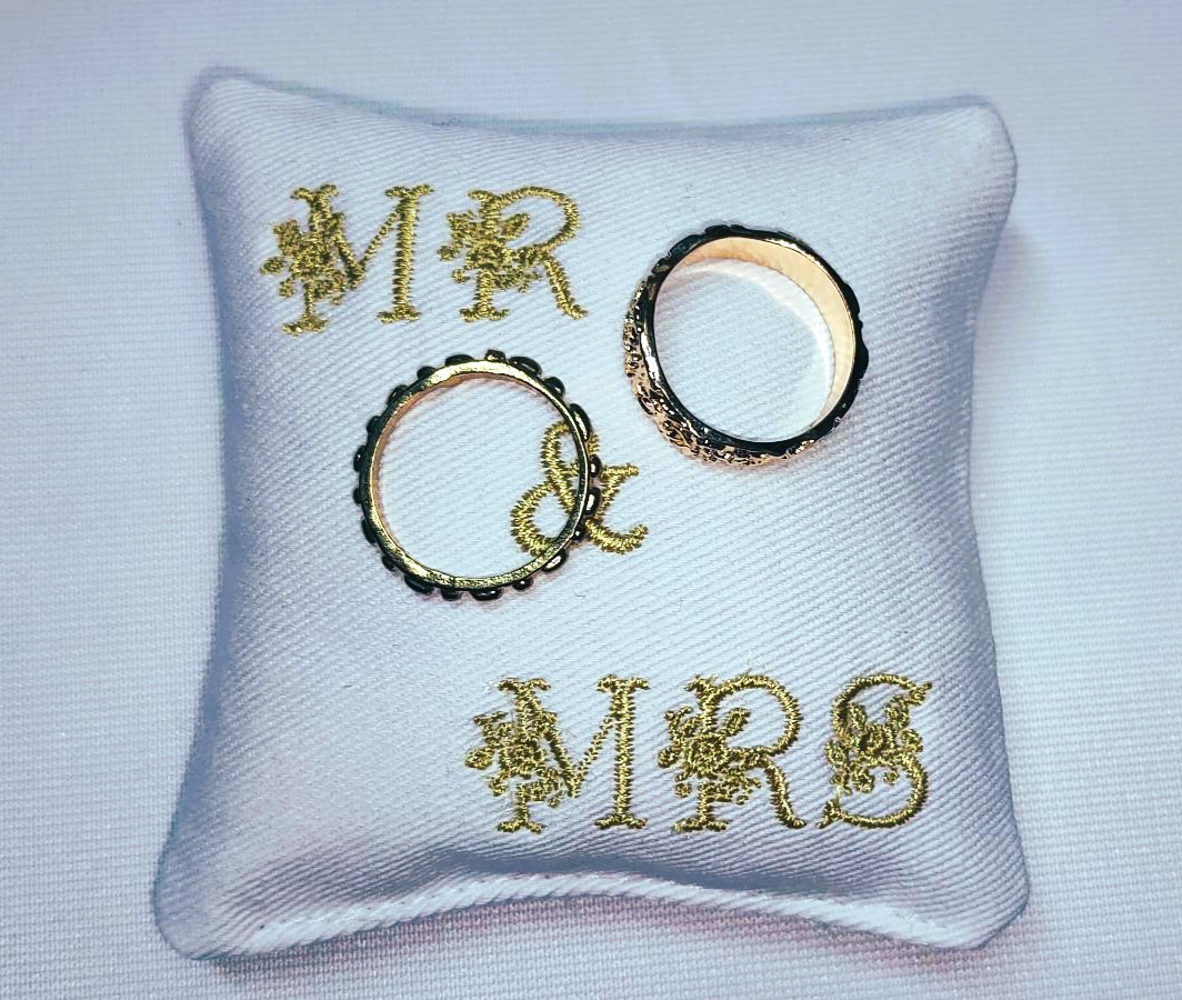 Personalized Wedding Ring Cushion, With Embroidery Mr & Mrs, Pocket Size, Handmade